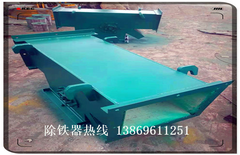 管道除鐵器，廣西永磁管道自卸除鐵器_遠(yuǎn)力廣西永磁管道自卸除鐵器12000高斯 可定制工作原理_安裝示意圖