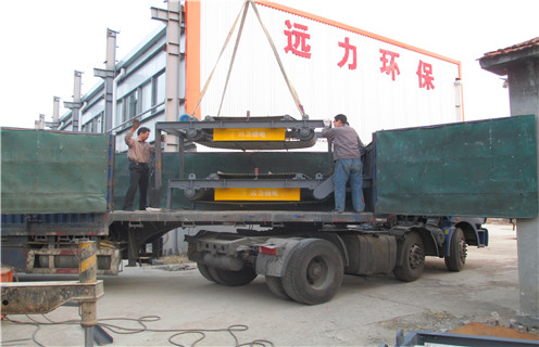 永磁除鐵器，云南超強(qiáng)永磁除鐵器報價知識參數(shù)_內(nèi)部磁塊安裝方法_云南超強(qiáng)永磁除鐵器報價型號價格