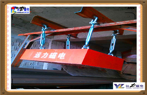 自卸式永磁除鐵器，貴州自卸式永磁除鐵器價(jià)格_技術(shù)參數(shù)_貴州自卸式永磁除鐵器價(jià)格磁塊安裝方式_如何換帶