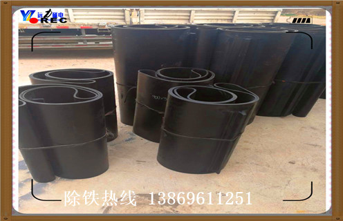 皮帶除鐵器，廣東輸煤皮帶除鐵器結構原理_廣東輸煤皮帶除鐵器結構原理怎么調整皮帶原因及如何調_刮板價格