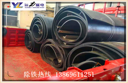 除鐵器皮帶，河北除鐵器皮帶跑偏如何調(diào)_河北除鐵器皮帶跑偏如何調(diào)怎么調(diào)整皮帶原因及如何調(diào)_刮板價(jià)格  